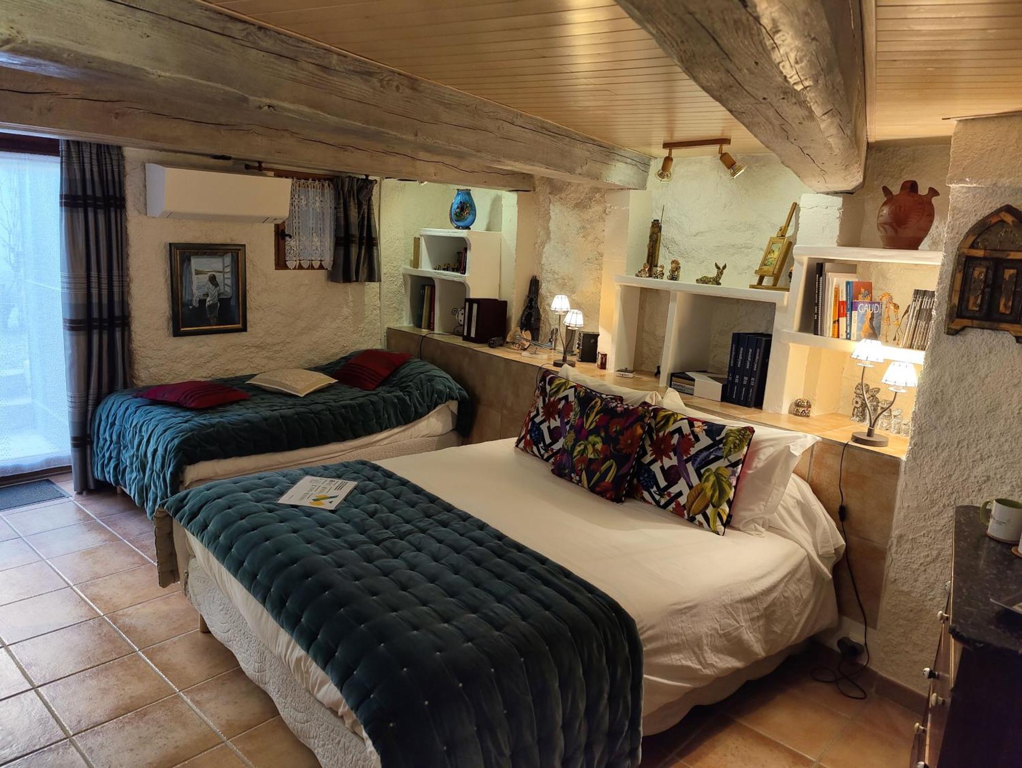 Mas Peu Del Causse Bed & Breakfast Thuir Ngoại thất bức ảnh